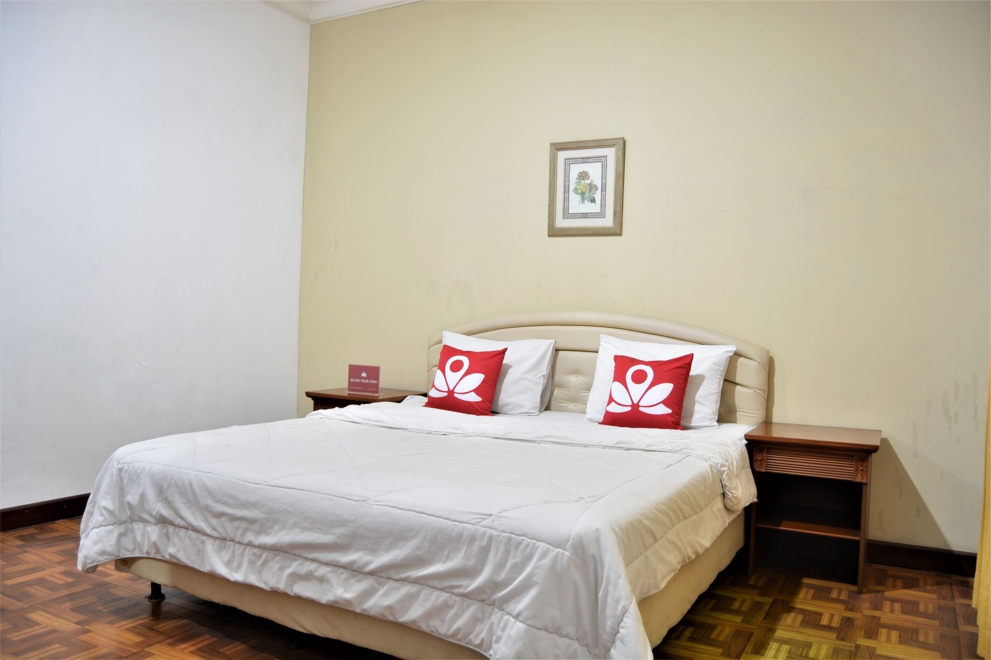 Zen Rooms Basic Cipanas Km.78 エクステリア 写真